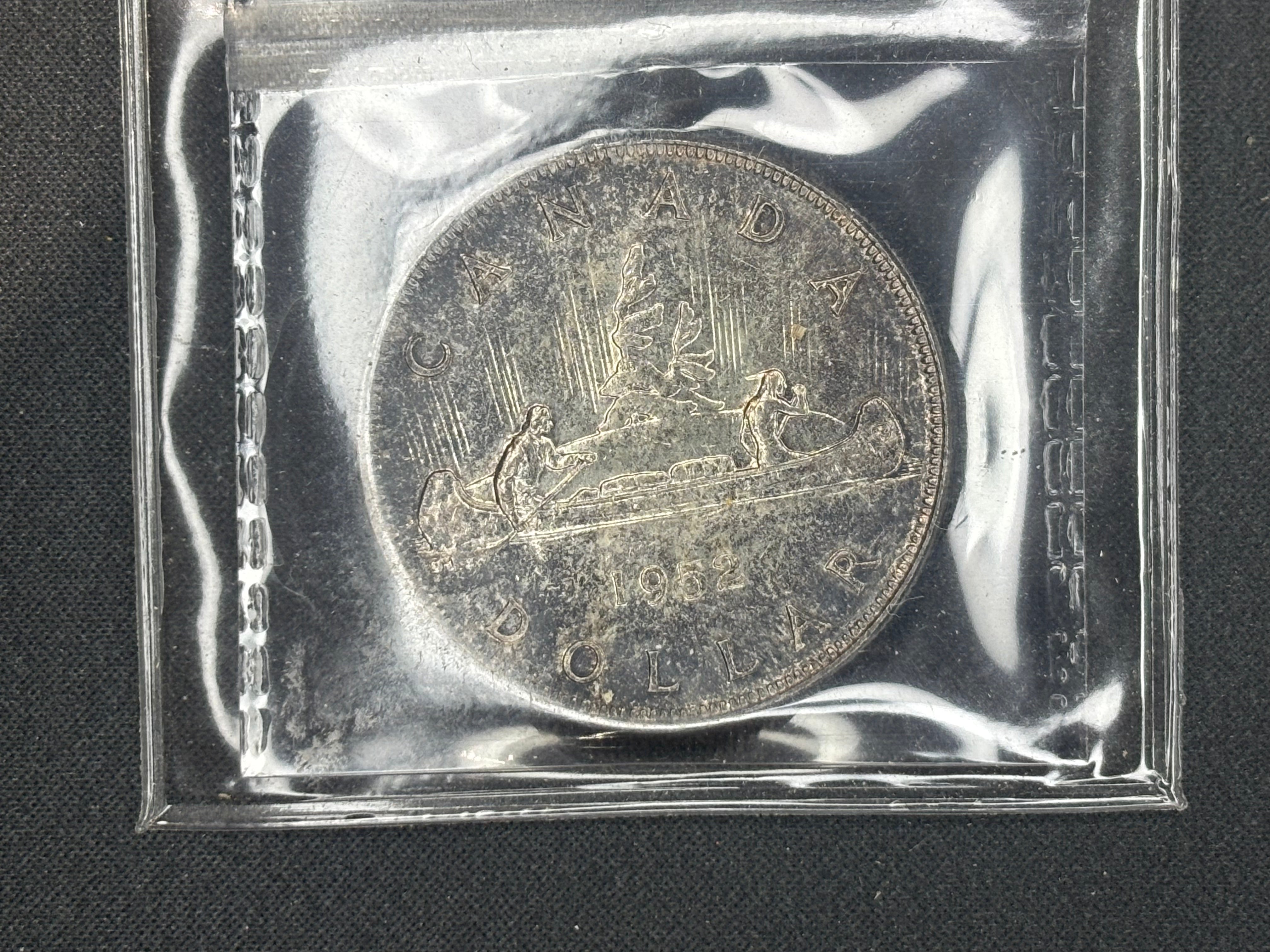 Canadian Silver Coin - Dollar - 1952 WL - MS60 ICCS