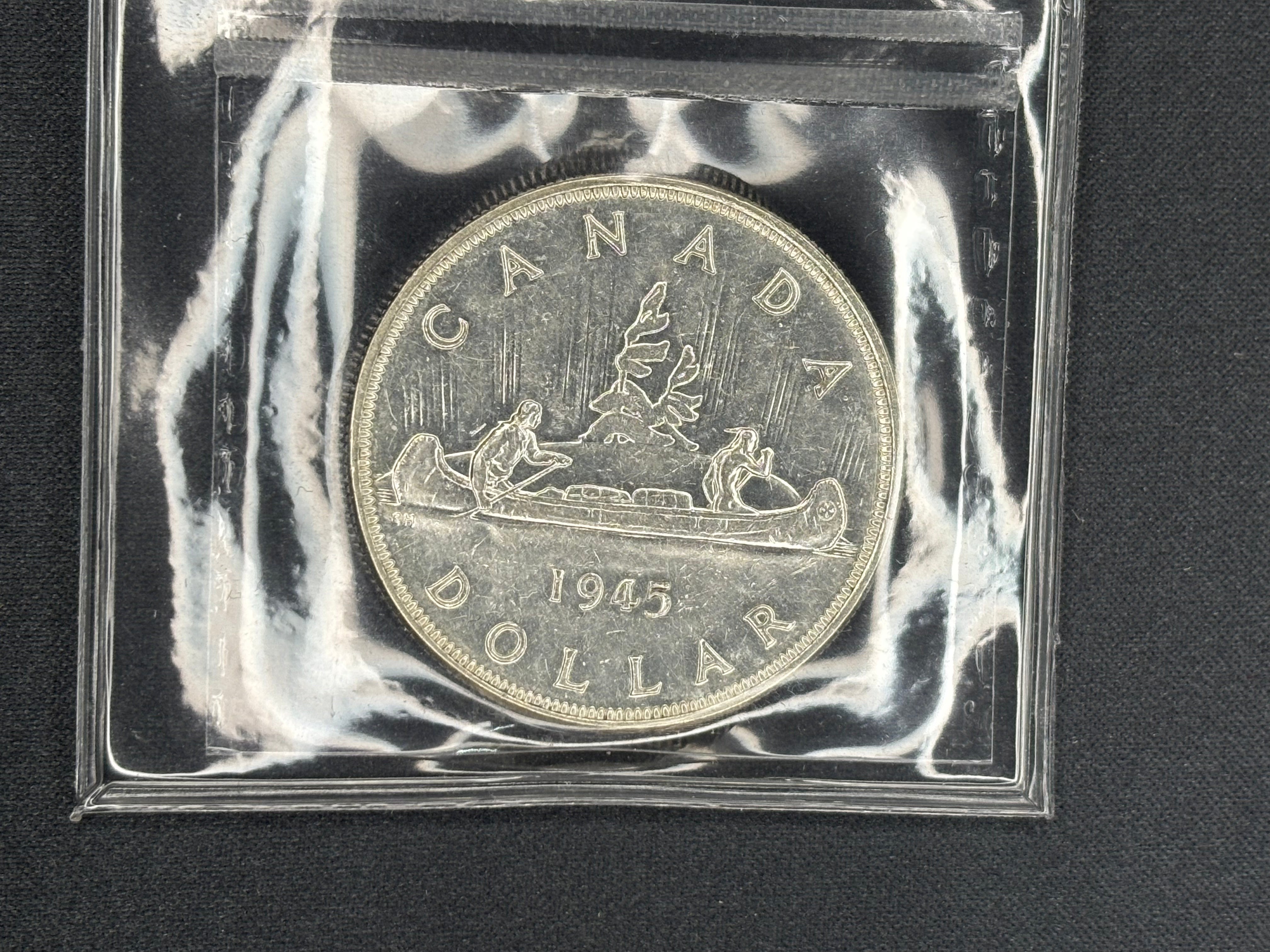 Canadian Silver Coin - Dollar - 1945 - EF45 ICCS