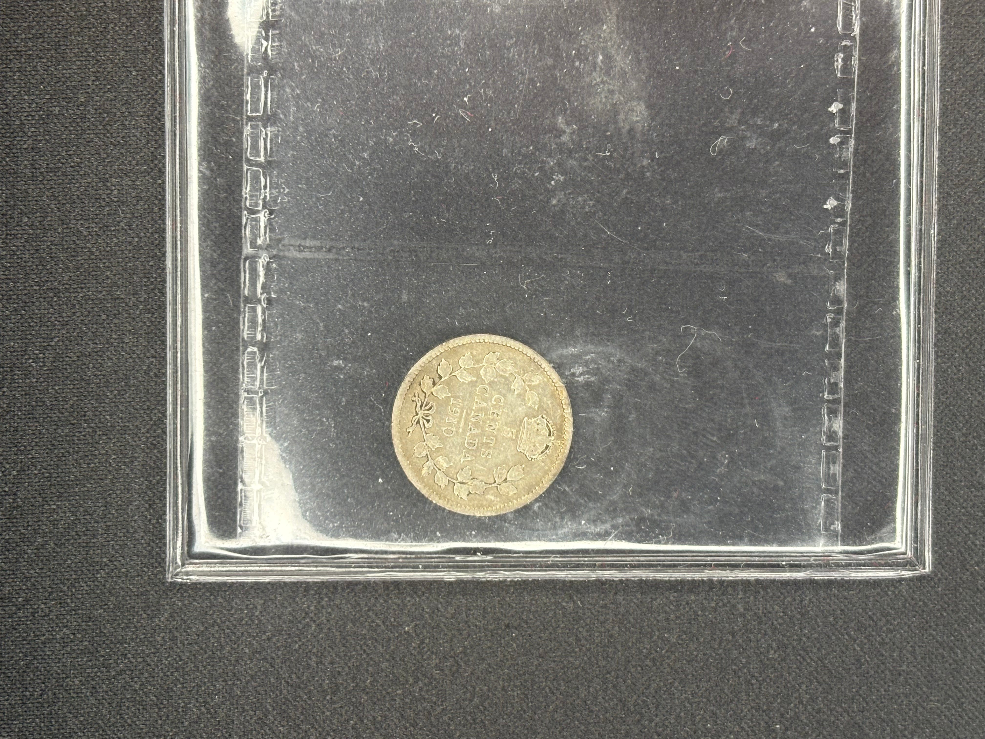 Canada Silver Coin - 5 cents - 1910 Round Leaves ICCS F15