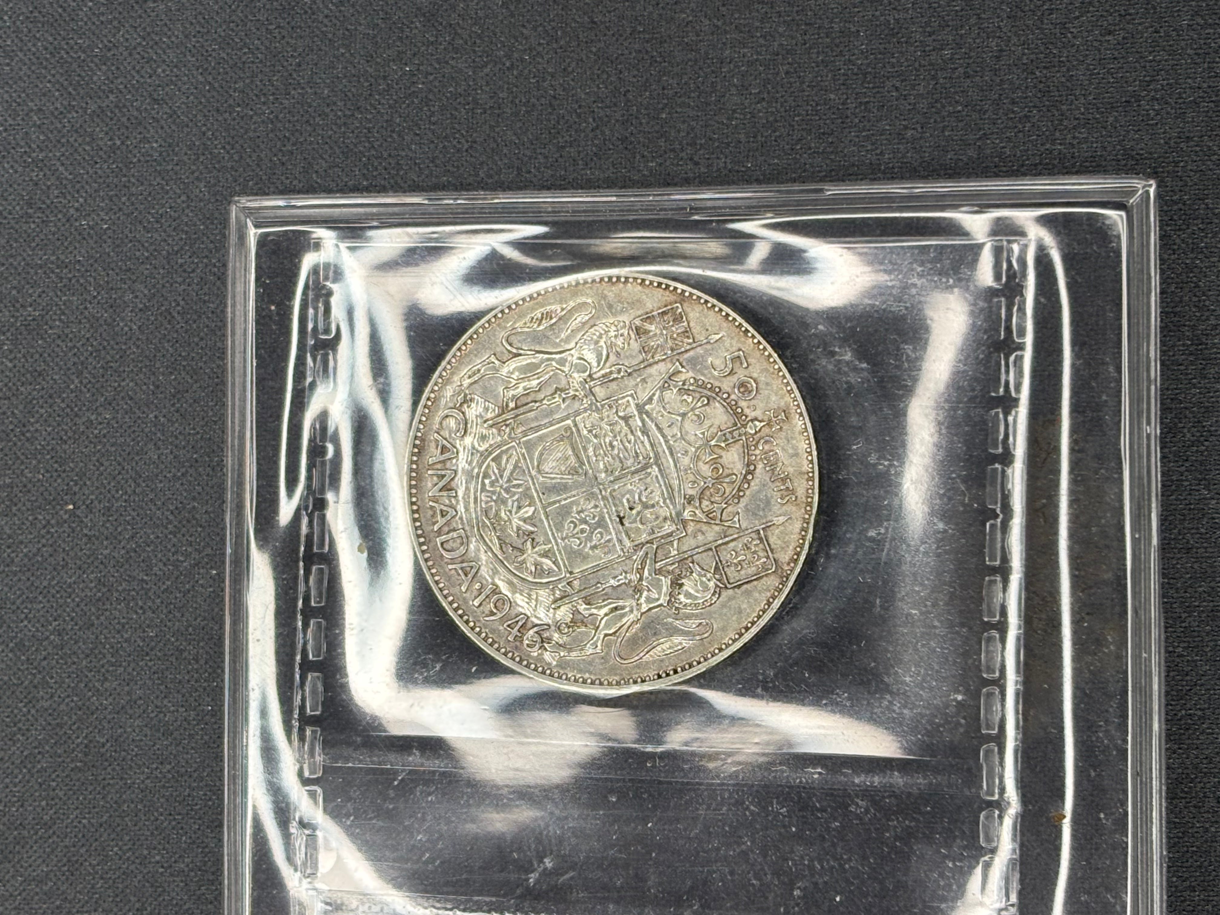 Canadian Silver Coin - 50 cent - 1946 Hoof - VF30 ICCS